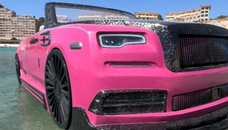 RENT a Pink Rolls Royce Waterboat Car in Mallorca - Instructor Languages