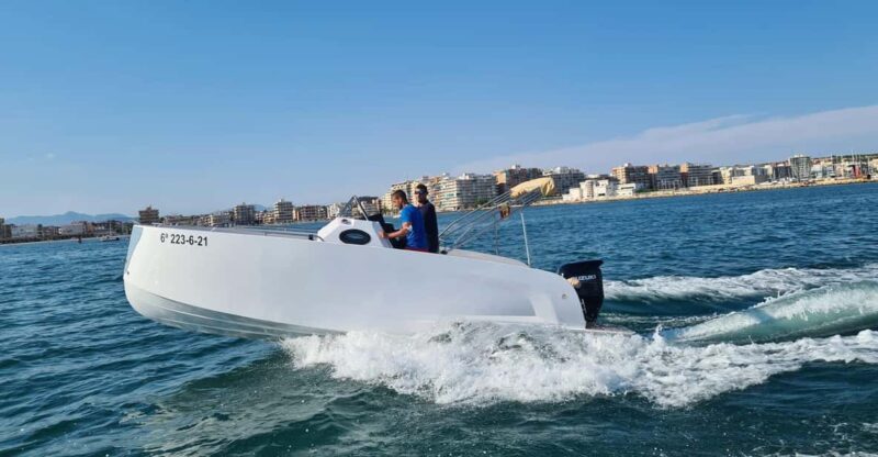 RENT BOAT CATTLEYA 8H - Good To Know