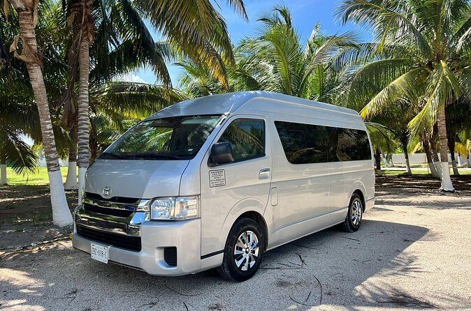 Rental of Vans with driver in Merida Yucatan up to 13 passengers - The Sum Up
