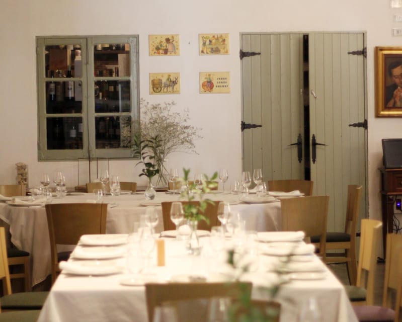 RESTAURANT IN THE CENTER OF JEREZ WITH THE BEST GASTRONOMY AND WINES - Flexible Reservation Options