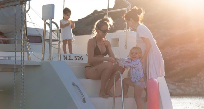 Rethymno: Private Sunset Cruise With Wine and Snacks - Safety and Comfort