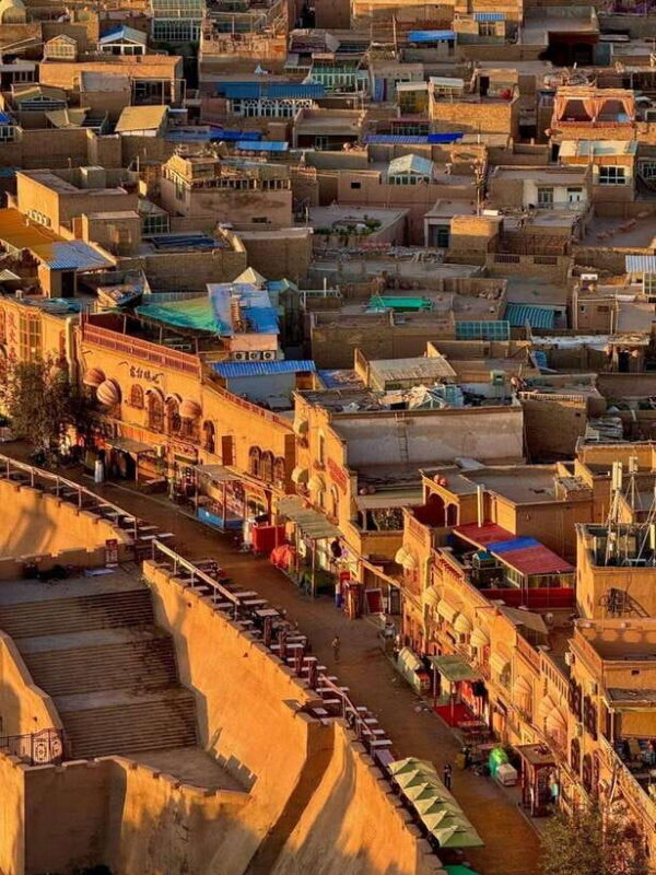 Retracing Marco Polo's Ancient Silk Road (7-Day Tour) - From Turpan or Hami to Dunhuang: Crossing the Desert