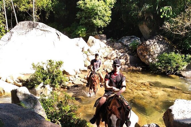 Rey Spearo - Enchanting And Romantic Custom Created Tours - Key Points