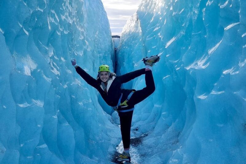 Reykjavik: Glacier Hike w/ Photos, Waterfalls & Black Beach - Key Points