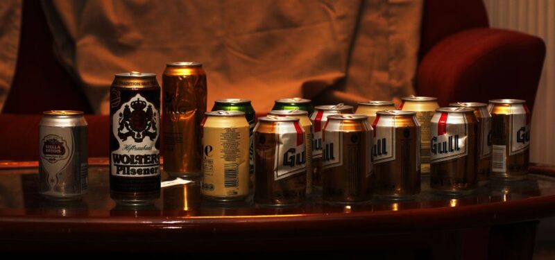 Reykjavik: Happy Hour Escape Room - Booking Process Details