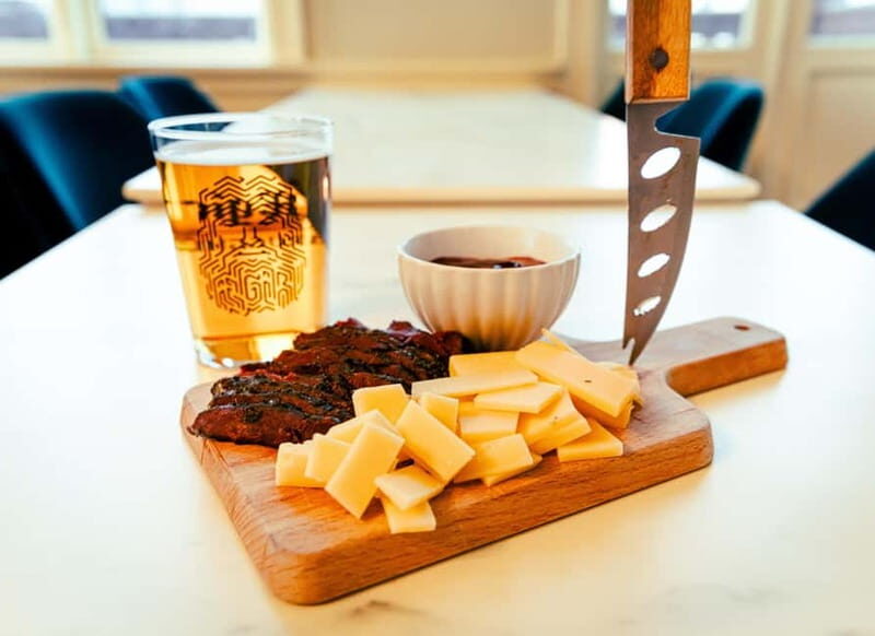 Reykjavik: Private Food and Beer Tour with a Local Guide - A Deep Dive into the Experience