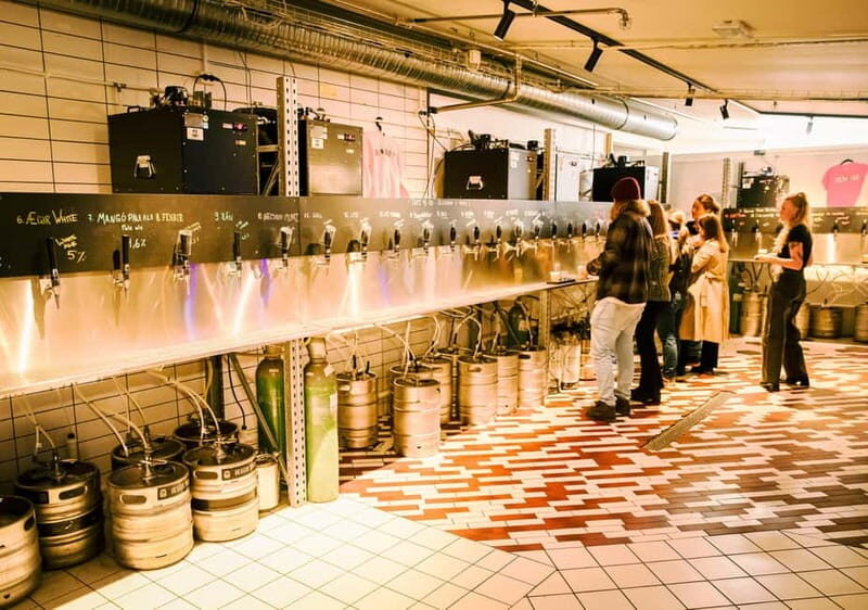 Reykjavik: Private Food and Beer Tour with a Local Guide - The Value in the Experience