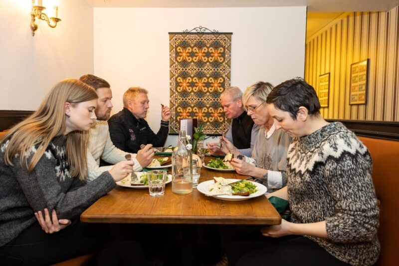 Reykjavik: Private Vegetarian Food Walking Tour - An In-Depth Look at the Reykjavik Vegetarian Food Tour  