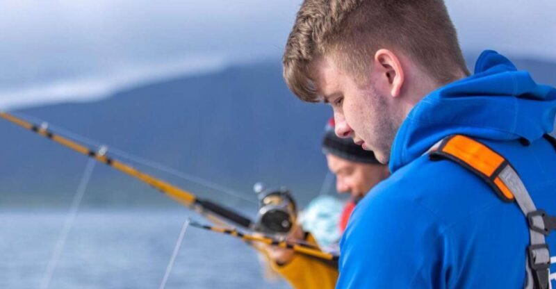 Reykjavik: Sea Fishing Boat Tour & BBQ with the Day's Catch - Analyzing the Value