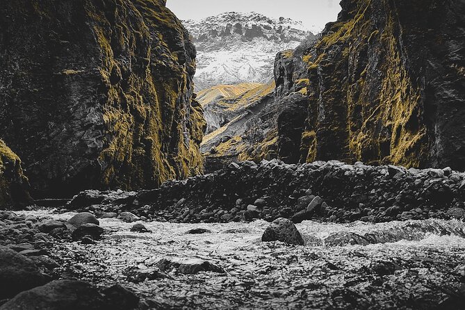 Reykjavik Semi-Private Thorsmork/Eyjafjallajokull Jeep Tour - Guided Hikes and Photo Opportunities