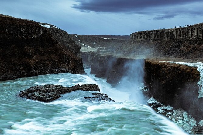Reykjavik Shore Excursion: The Golden Circle Full Day Tour - Observing the Strokkur Geyser