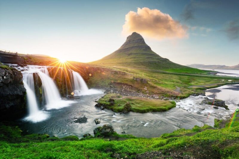 Reykjavik: Snæfellsnes Day Trip with Vatnshellir Lava Cave - Key Points