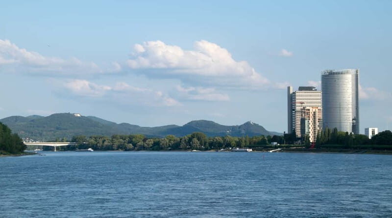 RhineRiverBoatTour from Bonn to Königswinter with Live Guide - An Authentic Waterway Journey through a Famous Region