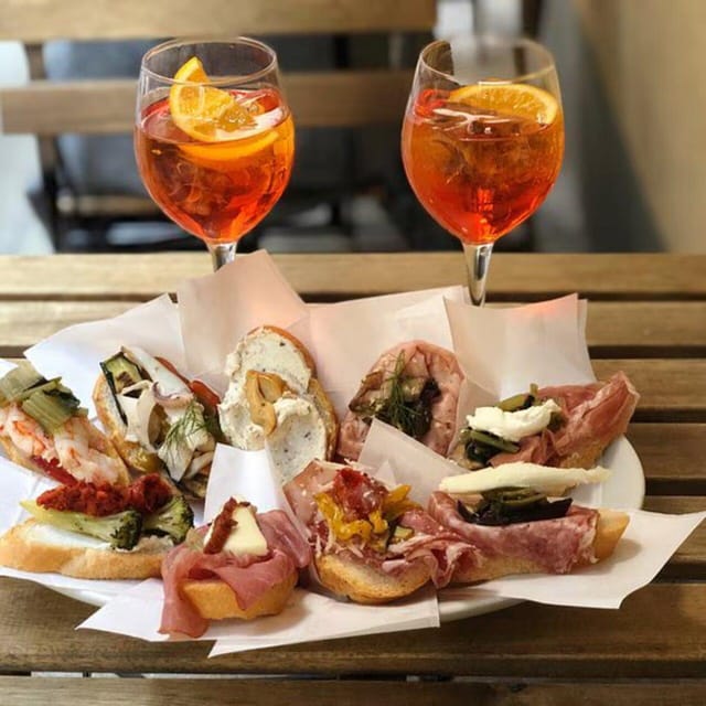Rialto Market and Cicchetti Cooking Class in Venetian Venue - In-Depth Review of the Rialto Market and Cicchetti Class