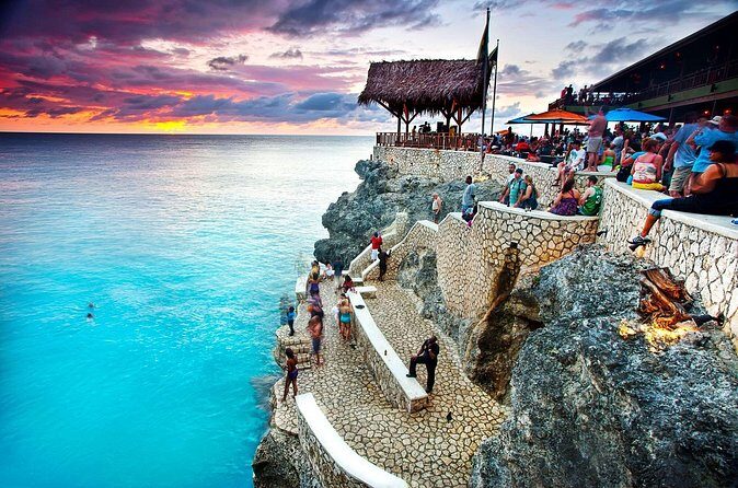 Rick's Cafe and 7 Mile Beach from Montego Bay - The Sum Up