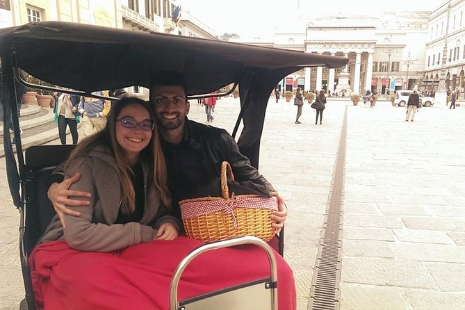 Rickshaw Tour in Genoa - Scenic San Lorenzo Cathedral