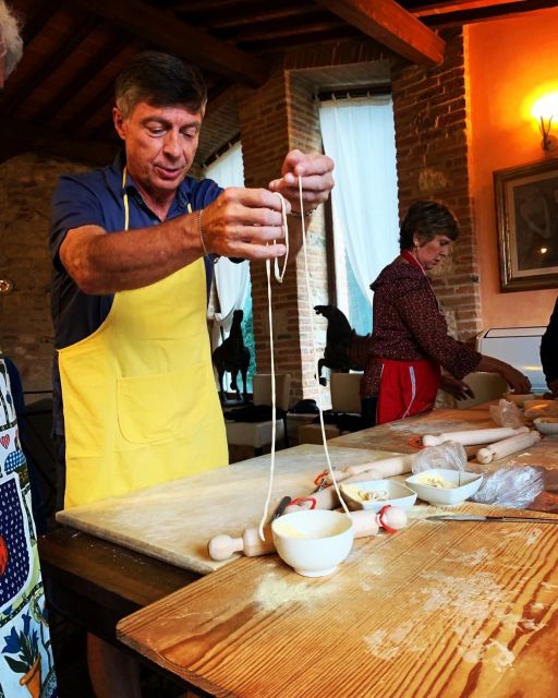 Ride and Cook Like a Tuscan Is an Amazing Guided Bike Tour - Support & Tastings