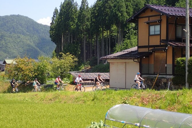 Ride and Hike Tour in Hida - Physical Fitness Level