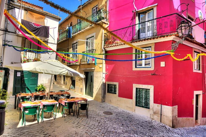 Ride the Stories of Lisbon  Tuk Tuk Experience - Exploring the Itinerary: What You’ll See and Experience