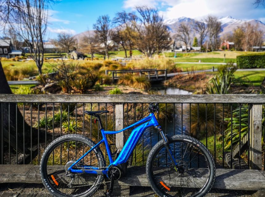 Ride to Riches: Arrowtown to Queenstown With Shuttle - Inclusions and Features