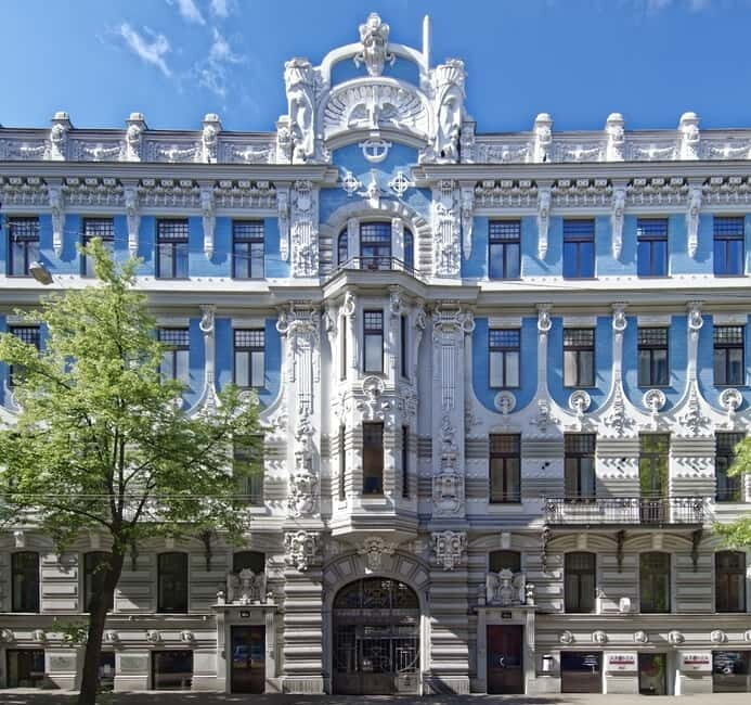 Riga: 2-Hours Art Nouveau Walking Tour - Key Points