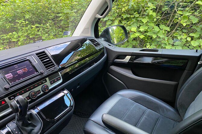 Riga Airport Private Transfer by Premium VAN - FAQ