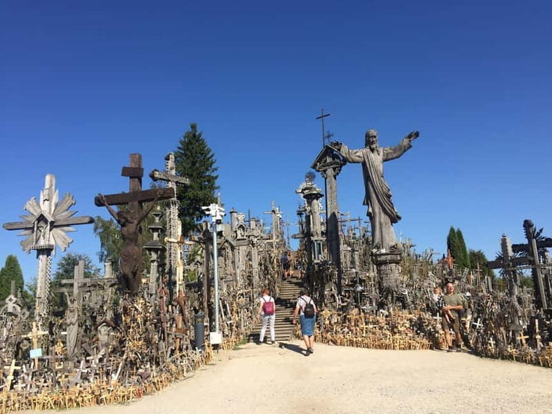 Riga: Bauska Castle, Rundale Palace and Hill of Crosses Trip - Who Should Consider This Tour?