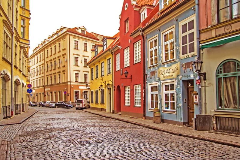 Riga: Guided Old Town Walking Tour - What You Can Expect at Each Stop