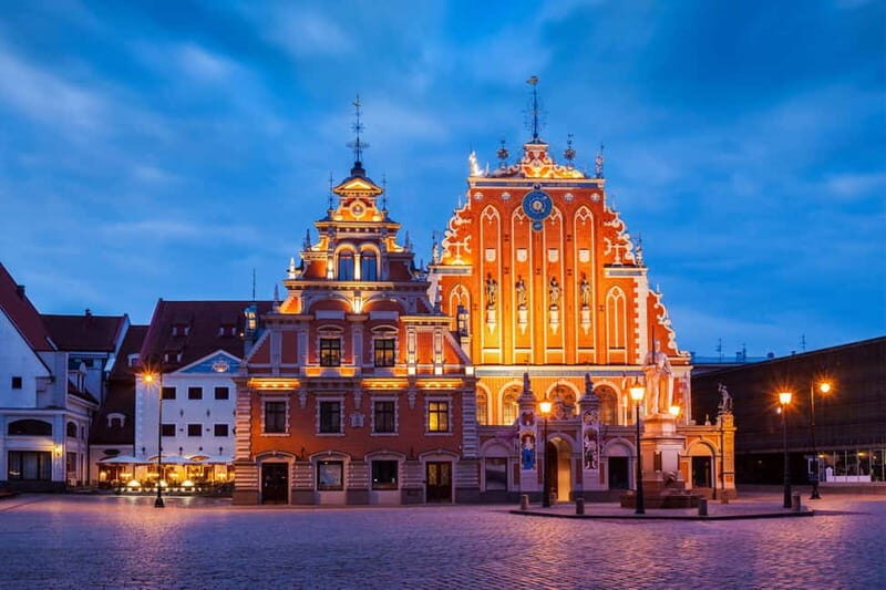 Riga: Insta-Perfect Walk with a Local - Exploring Riga’s Visual Gems with a Local Guide  
