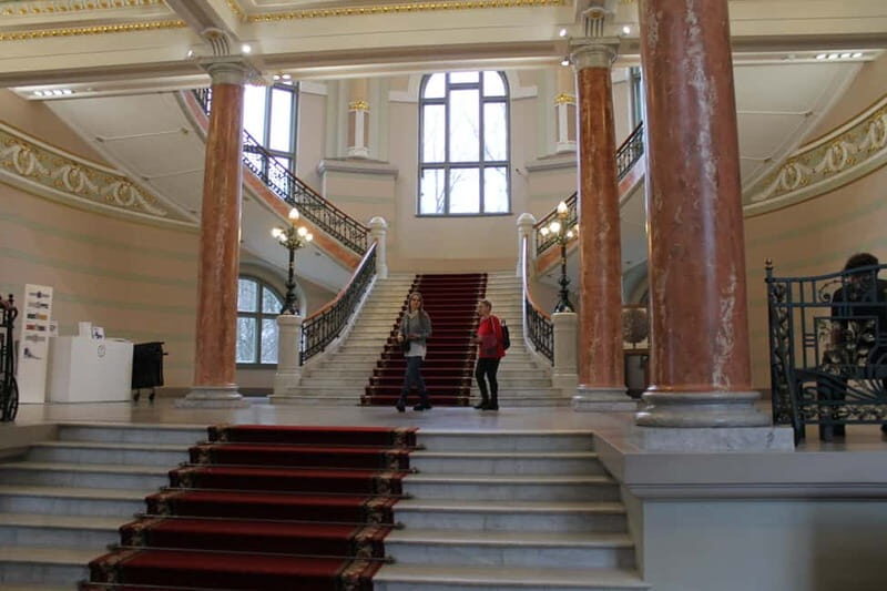Riga: Latvian Art Museum, Dinner, and Black Balsam Tasting - FAQ