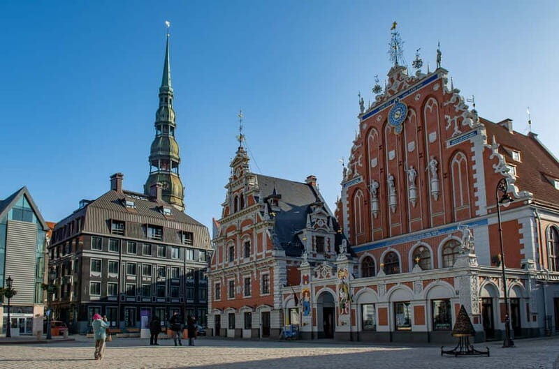 Riga: Old Town Walking Tour in a Small Group - The Bottom Line: Who Should Consider This Tour?