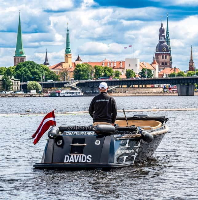 Riga: Private Boat Tour City Canal and Daugava River - An In-Depth Look at the Experience