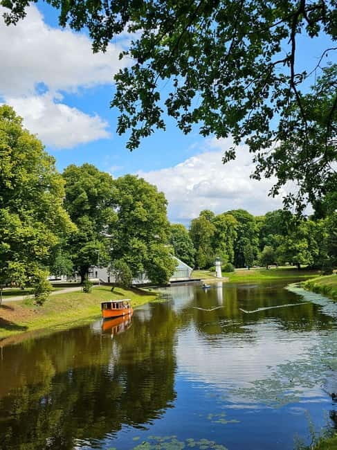 Riga: Private Boat Tour in Riga Canal and Daugava - Key Points