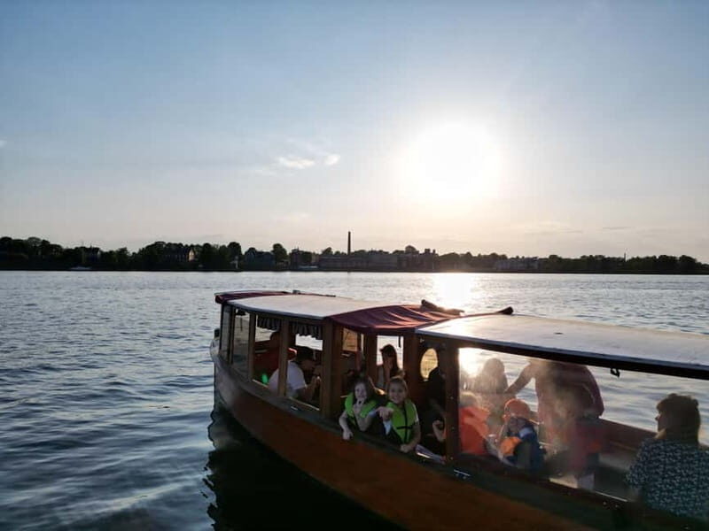 Riga: Private Evening, Sunset or Night Boat Tour - Key Points
