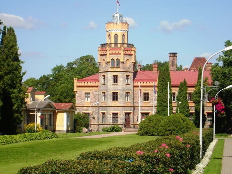 Riga: Private Sigulda, Turaida, and Gauja National Park Tour - Discovering the Regions Beyond Riga