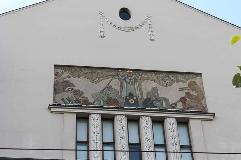Riga`s Humor and History Walking Tour - An In-Depth Look at the Riga’s Humor and History Walking Tour