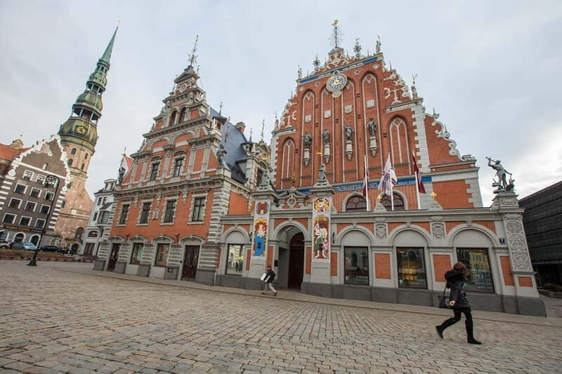 Riga's Old Center and Art Nouveau Tour - Who Should Consider This Tour?