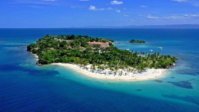 Rincon Beach and Cayo Levantado from Punta Cana - The Sum Up