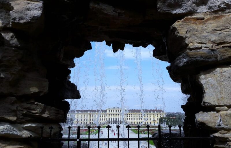 Ringstrasse,Hofburg&more Tours by public transport & walking - Highlights and Key Features