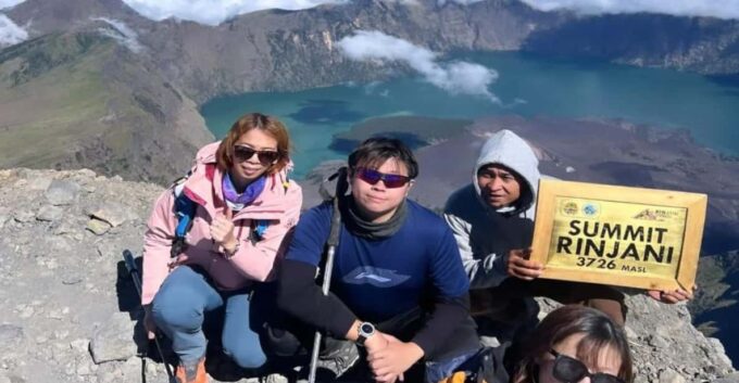 Rinjani Trekking Summit 3726m ( 2Days 1Night ) - What to Expect on the Trek