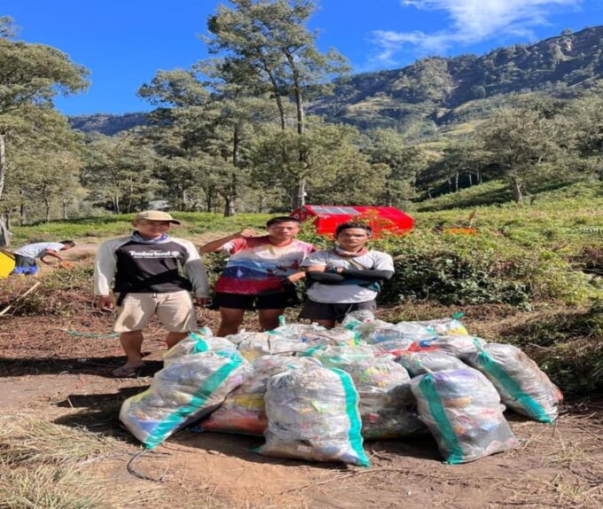 Rinjani Trekking Summit 3726m ( 2Days 1Night ) - Booking and Cancellation Policy