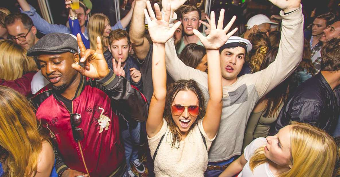 Rio Boat Party: Sailing on the Waves of Fun - Unique Boat Features
