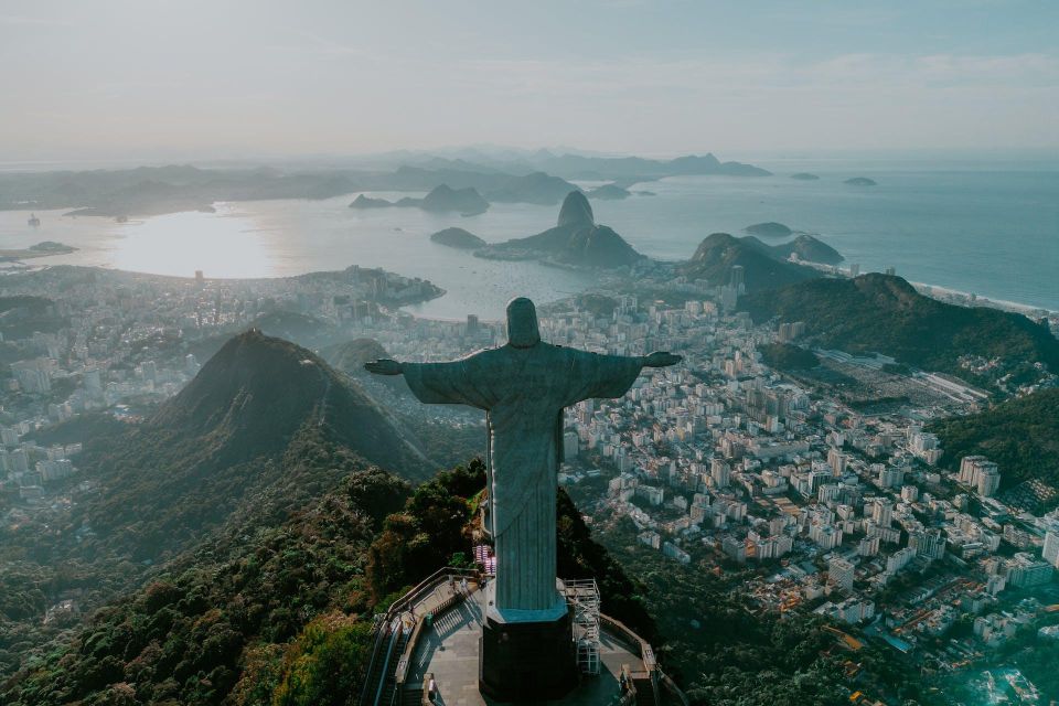 Rio - Christ the Redeemer : The Digital Audio Guide - Tour Languages and Narration