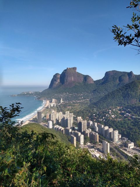 Rio De Janeiro: Morro Dois Irmãos Trail - Key Points