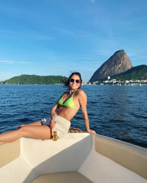 Rio De Janeiro: Private Speedboat Trip With Barbecue - Onboard Amenities