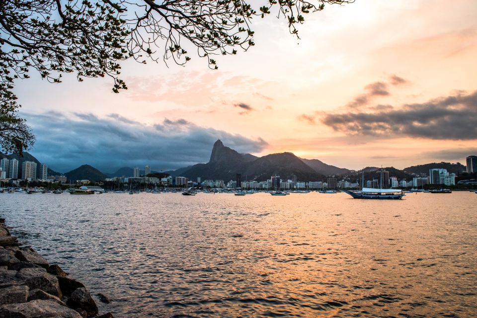 Rio: Guanabara Bay 2-Hour Boat Tour - Frequently Asked Questions