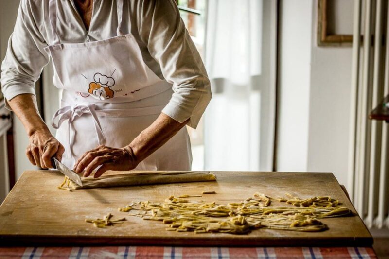 Riomaggiore: Cooking Class at a Local's Home - Key Points  