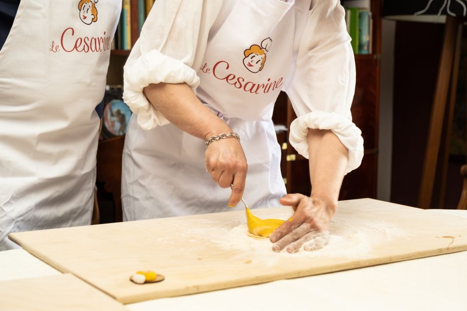 Riomaggiore: Pasta and Tiramisu Class at a Local's Home - Important Information