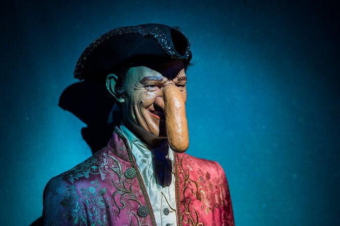 Ripleys Believe It or Not! Amsterdam Admission Ticket - Replicas of Tall Individuals