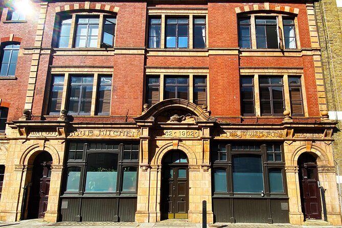 RIPPERTRAIL: Hunt for Jack the Ripper (Self-Guided History Walk) - FAQ